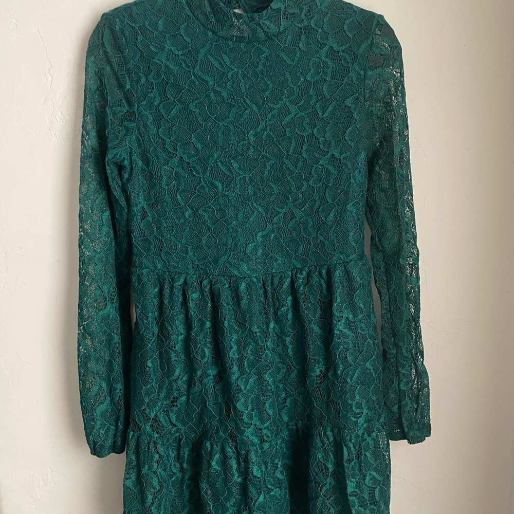 Elegant Green Lace Dress
